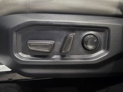 Used 2023 Toyota Sequoia Limited image 12