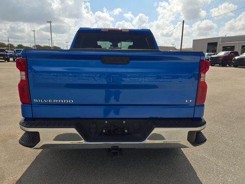 Used 2025 Chevrolet Silverado 1500 LT AWD/4WD image 4