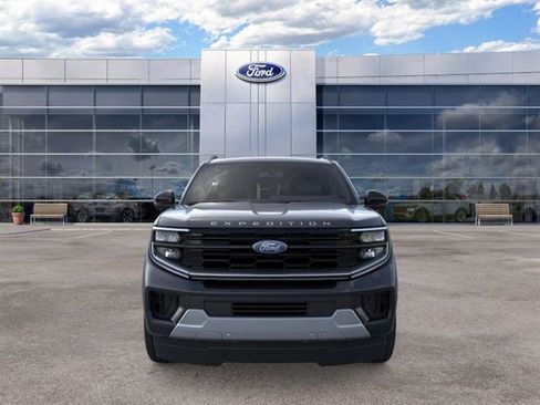New 2026 Ford Expedition Max Platinum w/ Platinum Ultimate Package AWD/4WD image 7
