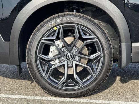 Used 2026 Nissan Kicks SR w/ SR Premium Package AWD/4WD image 25
