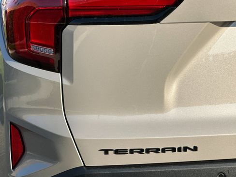 New 2026 GMC Terrain Elevation w/ Black Edition image 27