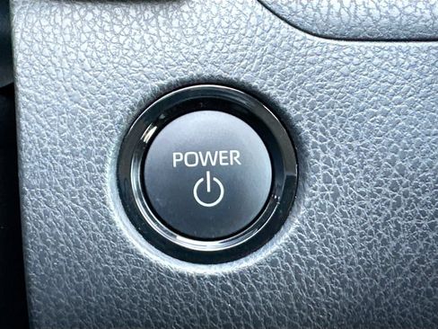 Used 2025 Toyota Camry LE FWD image 19