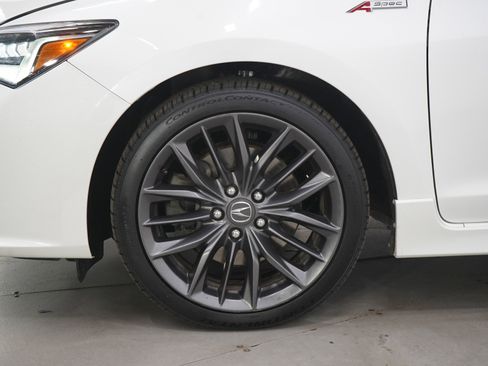 Used 2019 Acura ILX w/ Premium & A-SPEC Package image 28