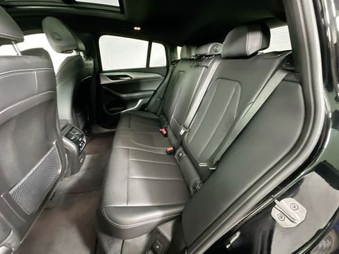 Used 2025 BMW X4 xDrive30i w/ Premium Package image 26