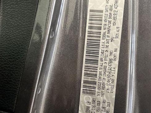 Used 2018 Jeep Wrangler Unlimited Rubicon image 32