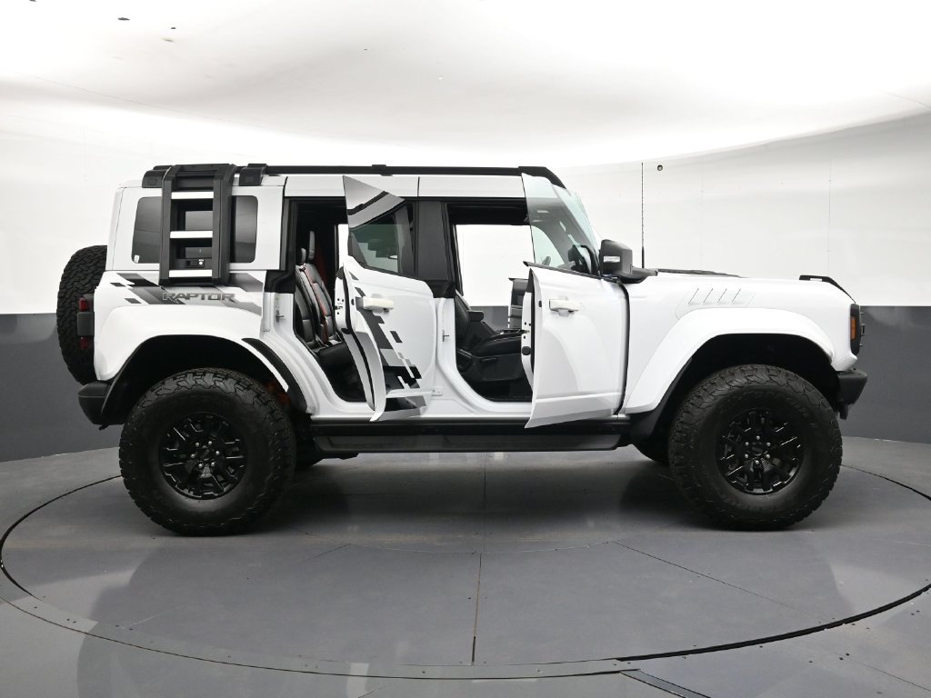 Used 2025 Ford Bronco Raptor AWD/4WD image 33