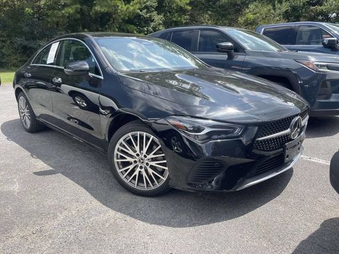Used 2025 Mercedes-Benz CLA 250 image 2