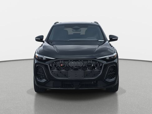 New 2025 Audi SQ5 Premium Plus image 2