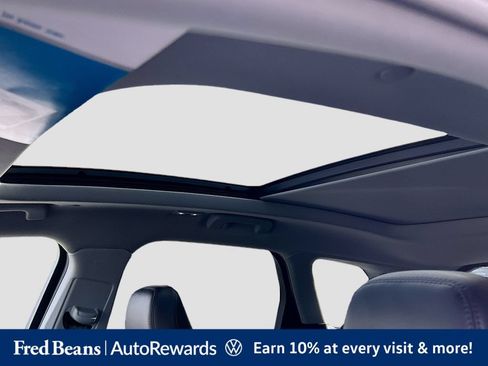 Used 2022 Lincoln Corsair AWD w/ Premium Package image 28