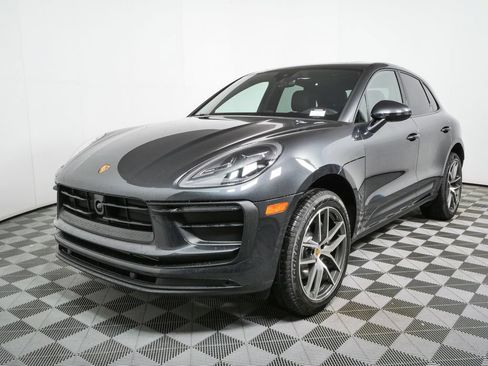 New 2026 Porsche Macan AWD/4WD image 1