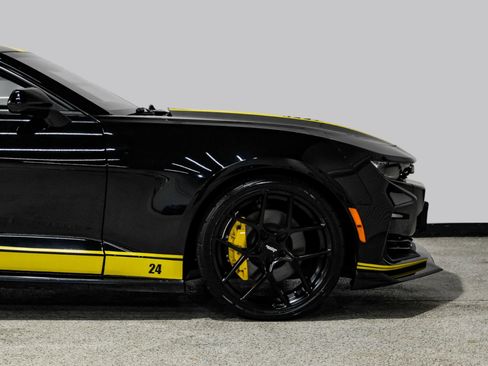 Used 2020 Chevrolet Camaro SS image 11