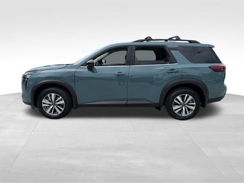 New 2026 Nissan Pathfinder SL AWD/4WD image 4