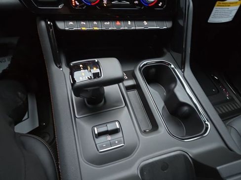 New 2026 GMC Sierra 1500 AT4 w/ Technology Package image 22