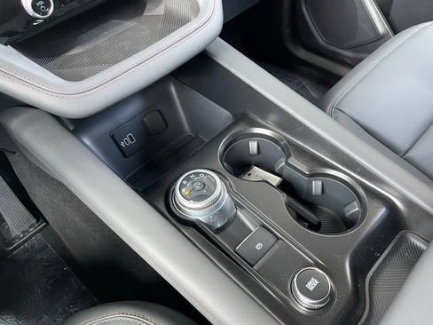 New 2026 Ford Explorer Active w/ Active Comfort Package AWD/4WD image 12