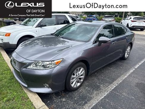 Used 2014 Lexus ES 300h w/ Luxury Package w/Bamboo Trim FWD image 1
