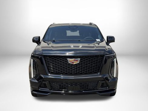 Used 2026 Cadillac Escalade V AWD/4WD image 8
