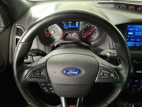 Used 2016 Ford Focus ST w/ Equipment Group 401A image 18
