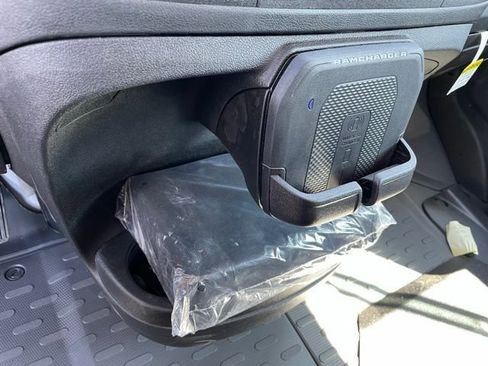 New 2024 RAM ProMaster 3500 w/ Delivery Van Package image 34