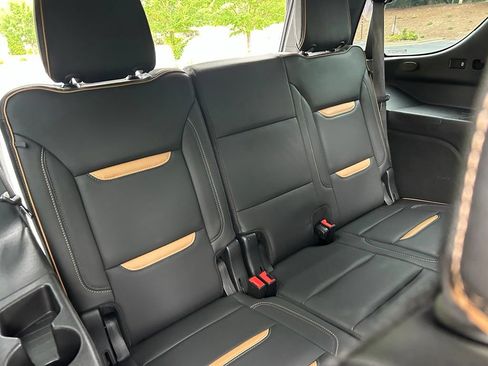 Used 2022 GMC Yukon AT4 AWD/4WD image 50