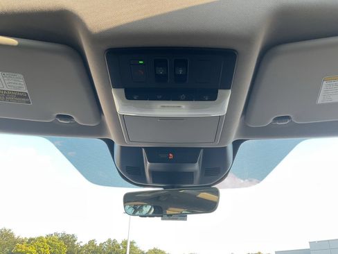 Certified 2023 Nissan Rogue SL w/ SL Premium Package FWD image 16