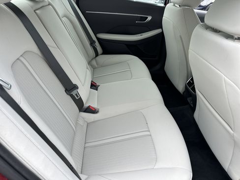Used 2023 Hyundai Sonata SEL w/ Convenience Package image 14