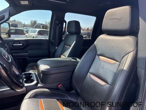 Used 2023 GMC Sierra 2500 AT4 w/ AT4 Preferred Package image 12