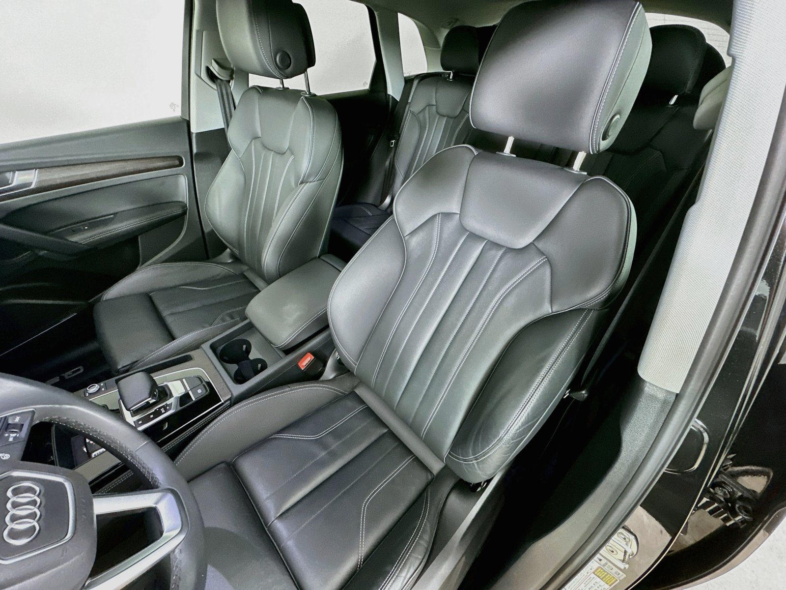 Certified 2024 Audi Q5 e Premium Plus AWD/4WD image 32