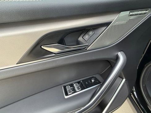 New 2025 Jaguar F-PACE R-Dynamic S AWD/4WD image 12