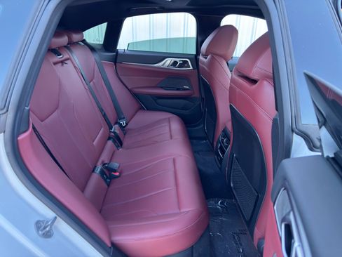 Used 2022 BMW i4 eDrive40 w/ M Sport Package image 43