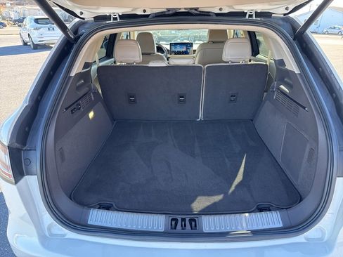 Certified 2021 Lincoln Nautilus Reserve w/ Class II Trailer Tow Package image 17