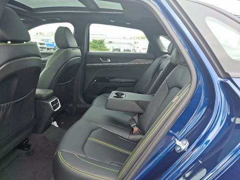 New 2026 Kia K5 GT FWD image 6