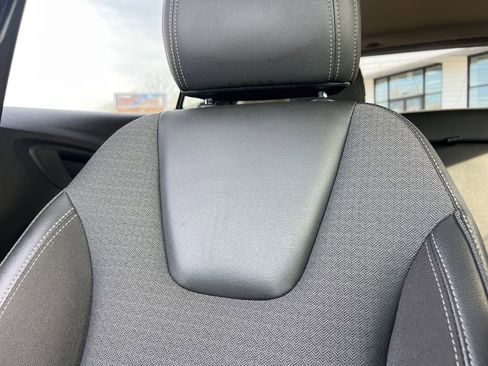 Used 2021 Buick Encore GX Select w/ Advanced Technology Package image 22