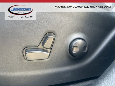 Used 2023 Jeep Cherokee Altitude Lux image 9