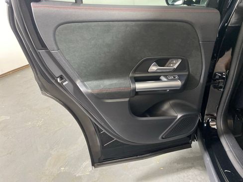 Used 2023 Mercedes-Benz GLA 250 4MATIC image 27
