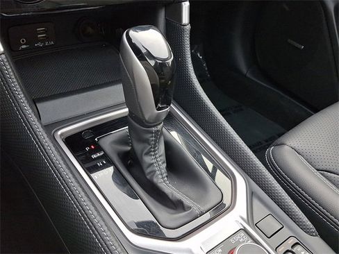 Used 2023 Subaru Forester Limited image 16