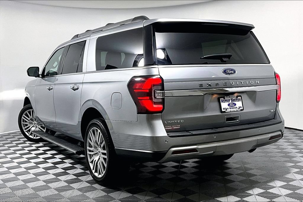 Used 2024 Ford Expedition Max Limited AWD/4WD image 11