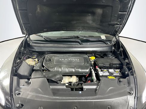 Used 2015 Jeep Cherokee Limited image 33