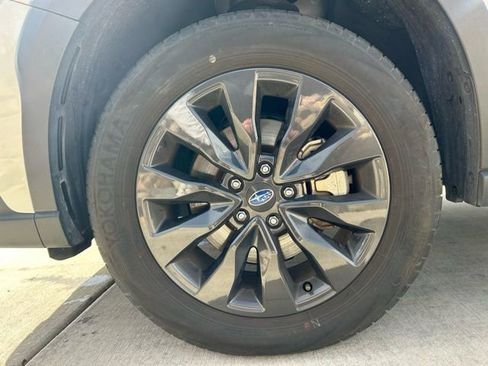 Used 2025 Subaru Outback Onyx Edition image 30