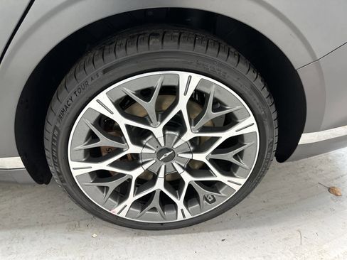 New 2024 Genesis G90 3.5T image 8