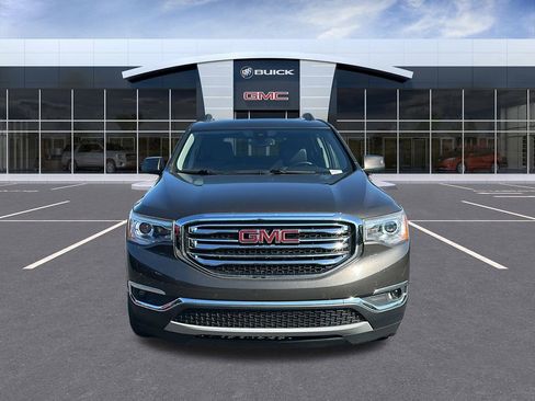 Used 2019 GMC Acadia SLT w/ LPO, Floor Liner Package image 8