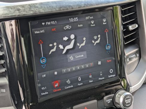 Used 2020 RAM 1500 Big Horn AWD/4WD image 20