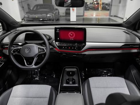 Used 2023 Volkswagen ID.4 Pro image 16