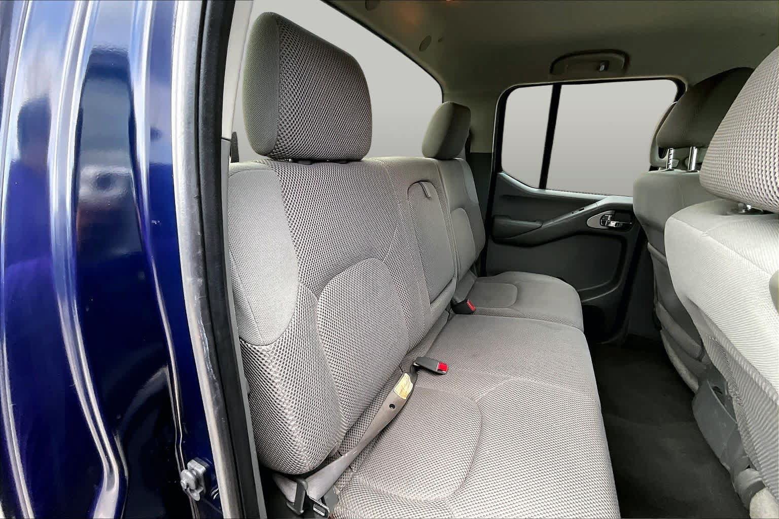 Used 2007 Nissan Frontier LE RWD image 19