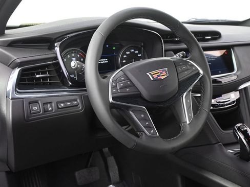 New 2026 Cadillac XT5 Premium Luxury w/ Driver Assist Package AWD/4WD image 12