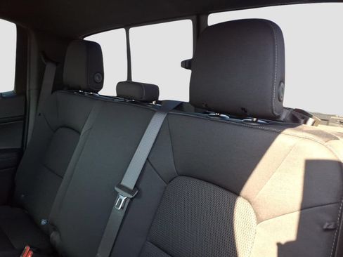 Used 2024 GMC Canyon Elevation w/ Convenience Package RWD image 15