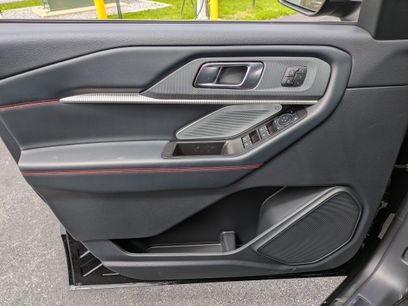 New 2026 Ford Explorer ST w/ Sun And Sound Package