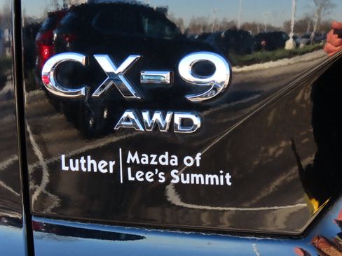 Used 2023 MAZDA CX-9 Touring Plus image 19