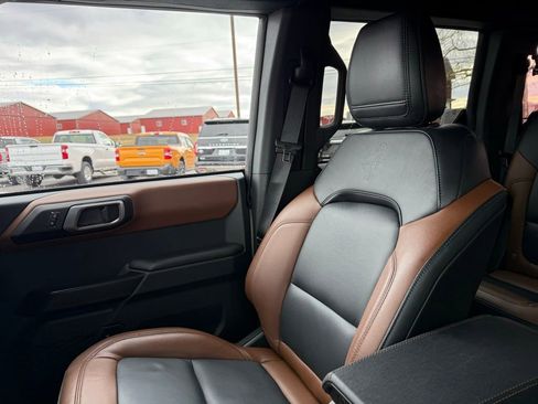 Used 2024 Ford Bronco Outer Banks image 26