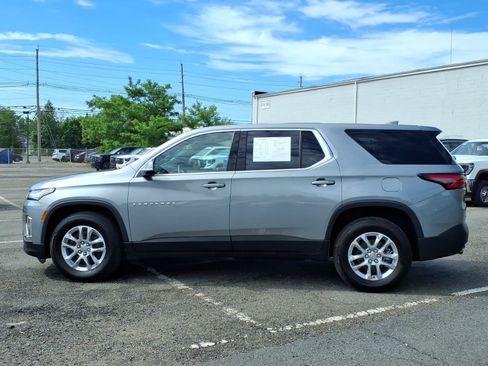 Certified 2023 Chevrolet Traverse LS w/ Safety Package AWD/4WD image 4