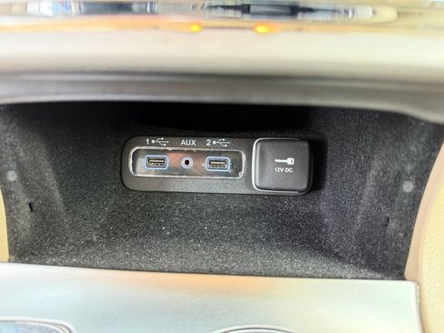 Used 2018 Jeep Grand Cherokee Limited RWD image 28